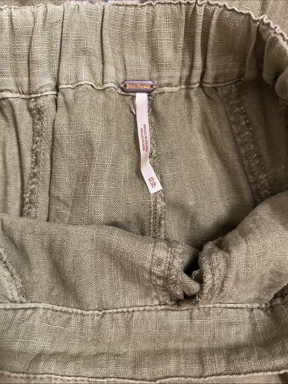 Rare! Free People XS High Road Barrel Pull On Pants